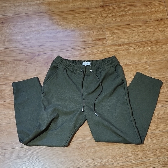 H&M Pants - H&M Olive Green Joggers